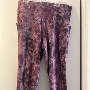 Athleta salutation tights 7/8 length